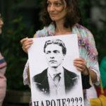 Протестиращи в Бургас