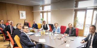 Баце преговаря