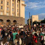 Шести ден протести