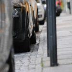 Паркиран автомобил