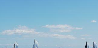 яхти, състезание