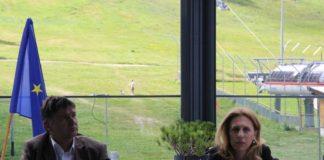 Среща на Марияна Николова с представители на зимните курорти