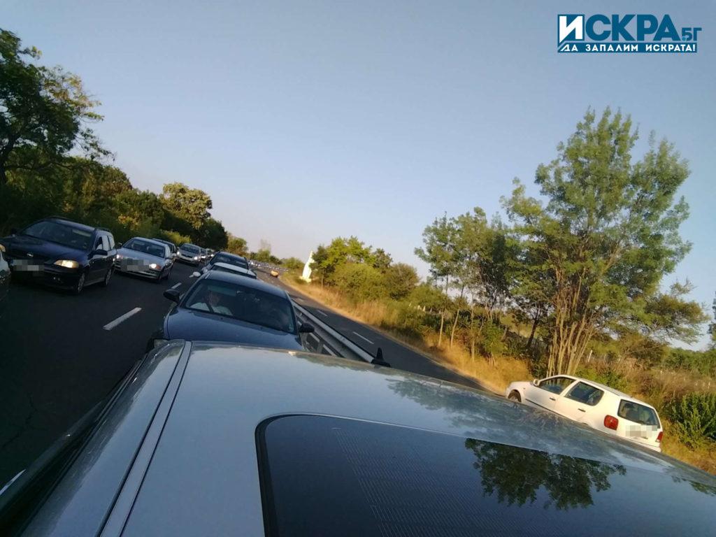 Колона от автомобили