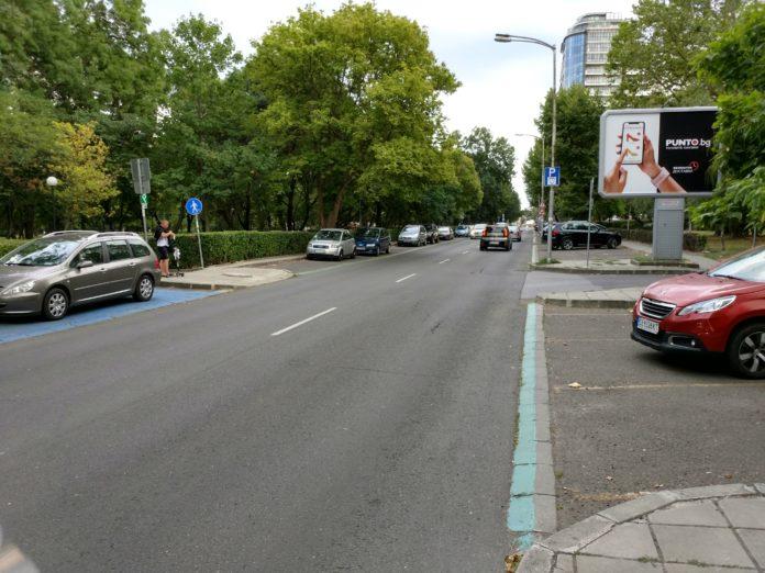 Улица 24-ти чернорморски пехотен полк в Бургас