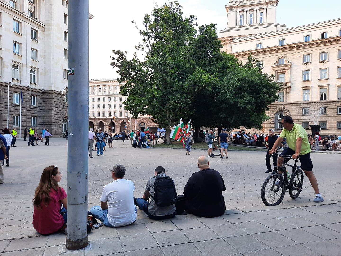 Ден 27 протести в София