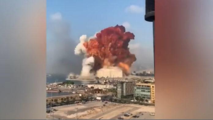 Експлозия в Бейрут