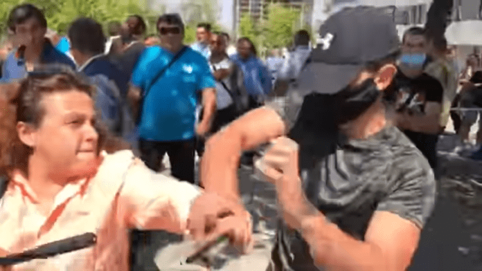 Полина Паунова и нападателя