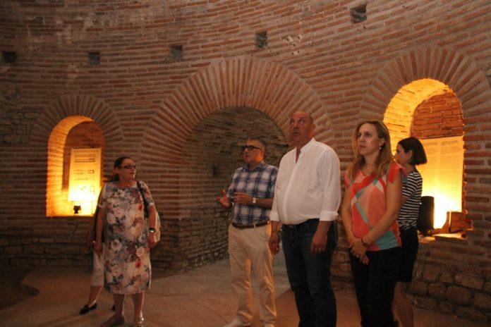 Марияна Николова