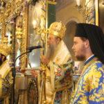 Митрополит Николай на християнско богослужение в църква в Пловдив