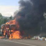 Горяща кола