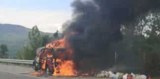 Горяща кола