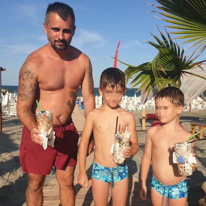 Бащата и двамата му сина