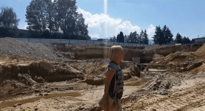 Мая Манолова в Студентски град