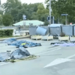 Паднали палатки на Орлов Мост