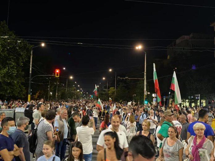 Протестиращи