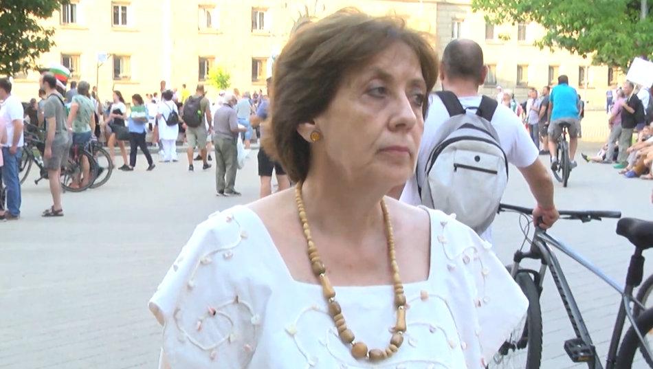 В една Конституция промени могат да се залагат само ако