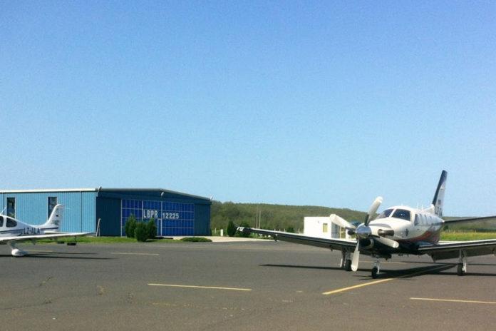 Летище Приморско