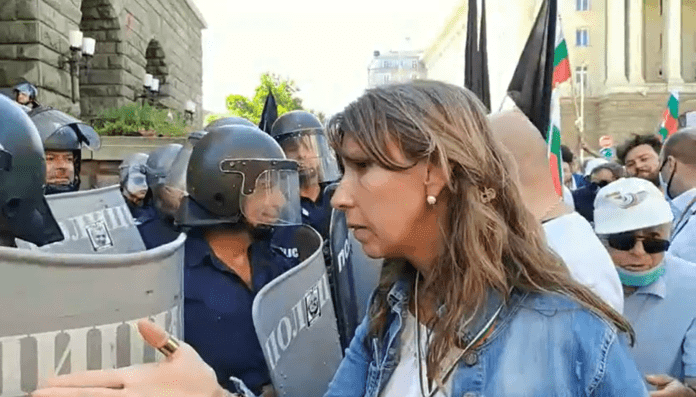 Ден 56 на протестите - Велико Народно Въстание