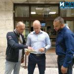 Граждани внесоха оставките на Димитър Николов и Вълчо Чолаков