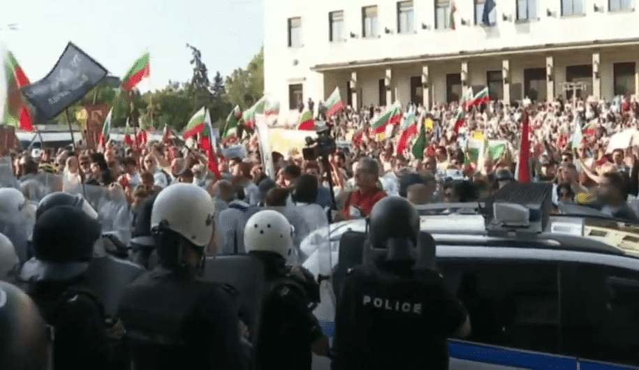 Ден 56 на протестите - Велико Народно Въстание