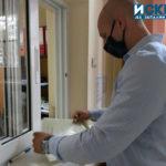 Граждани внесоха оставките на Димитър Николов и Вълчо Чолаков