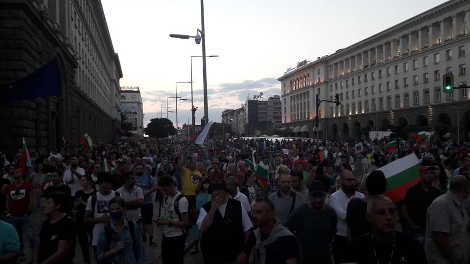 Велико Народно Въстание 2 - Ден 64 от протестите