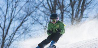 Дете скиорче