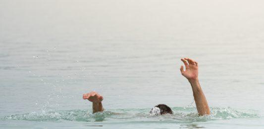 Давещ се човек, удавник, удавяния