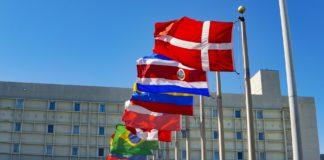 Международни знамена