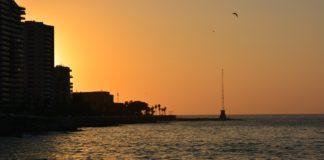 Залез в Бейрут.