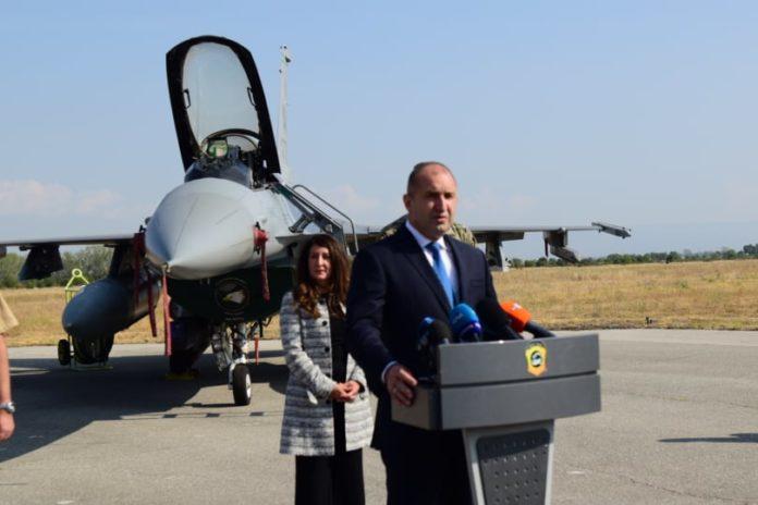 Румен Радев