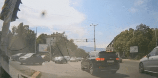 Тити Папазов в нарушение