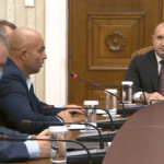 Радев и службите