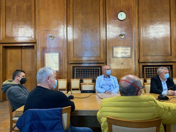 Среща на Димитър Николов с ръководствата на болници заради COVID-19