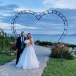 Младоженци