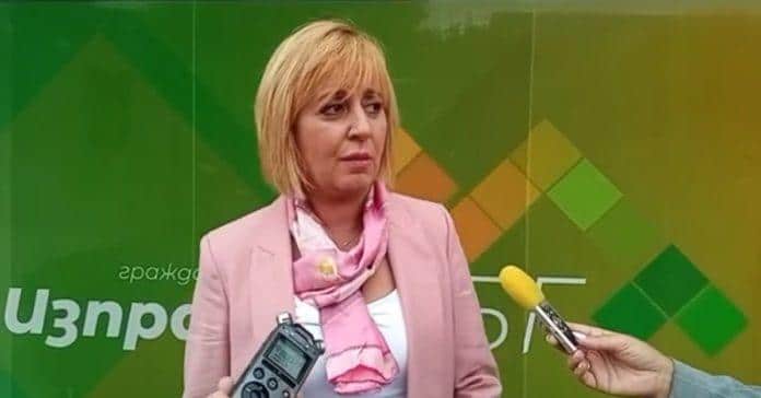 Мая Манолова