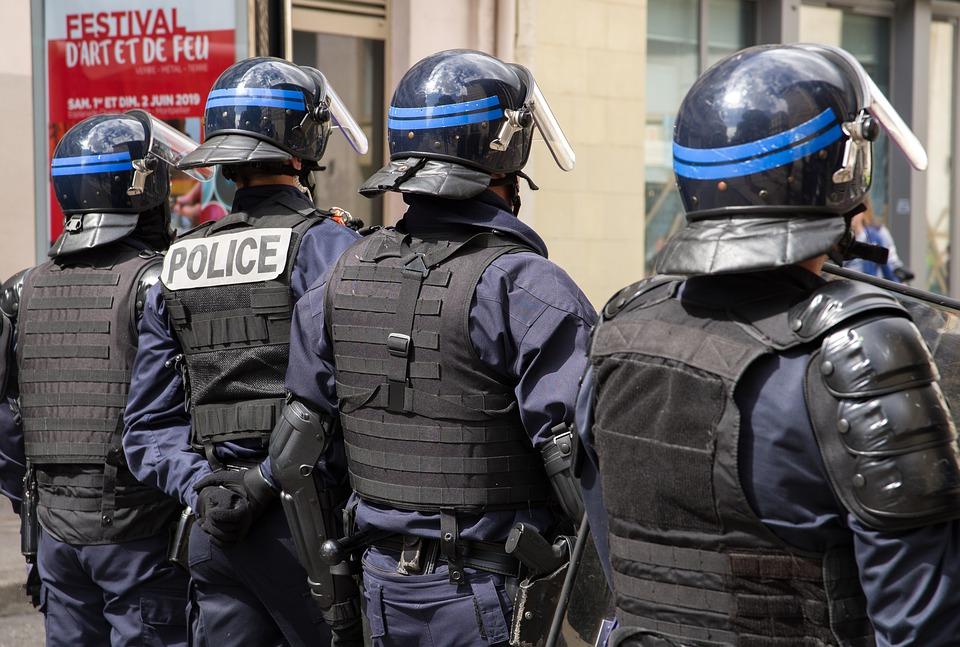 Френските и германските власти предприемат сериозни мерки за осигуряване на