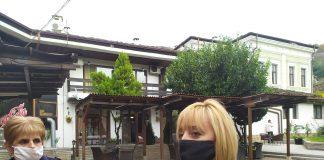 Мая Манолова