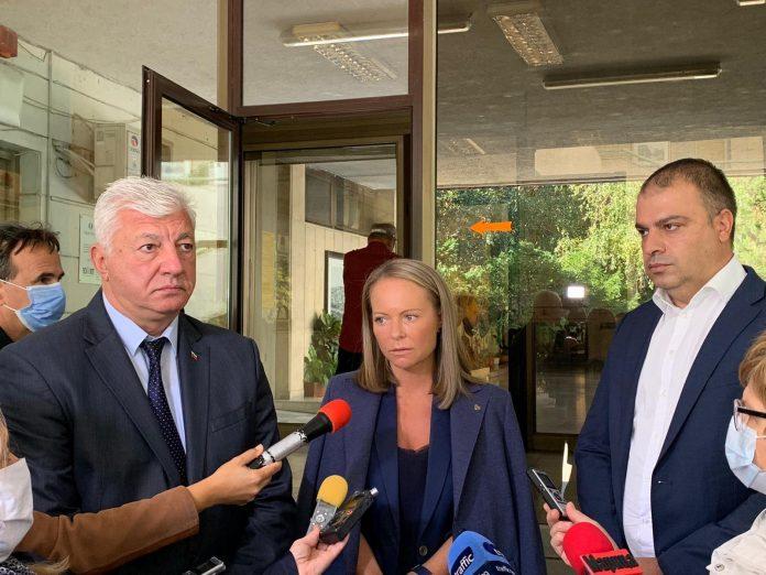 Дани Каназирева