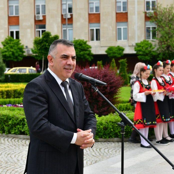 Стефан Радев