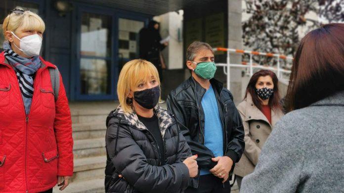 Мая Манолова