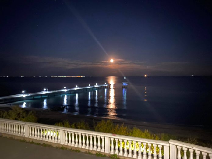 Нощен Бургас