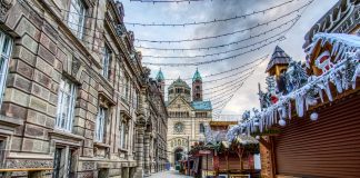 Затворени сергии около Коледа.