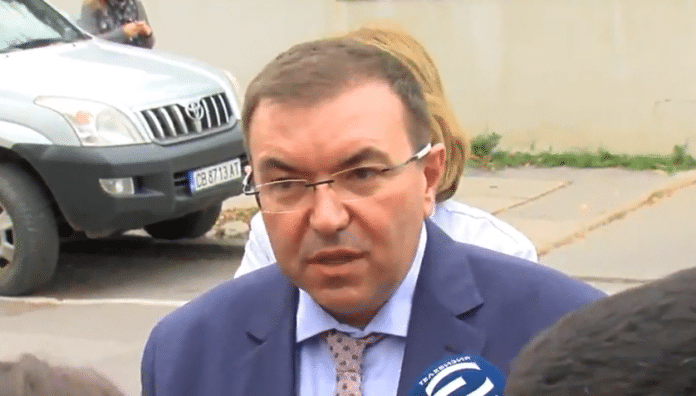 Проф. Костадин Ангелов