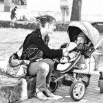 Детегледачка. Снимка: Pixabay.