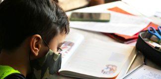 коронавирус/ученик/дете/маска