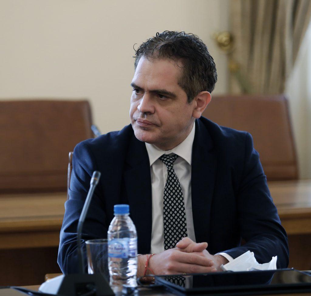 министър на икономиката Лъчезар Борисов