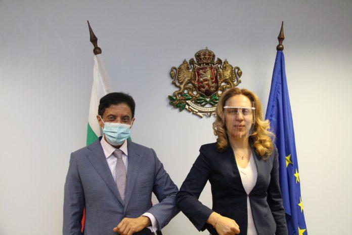 Марияна Николова и Месфер Абдулрахман Алгхасеб