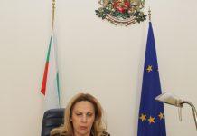 Марияна Николова