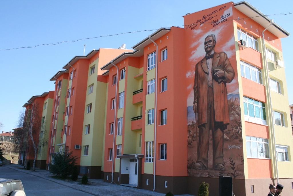 Над 6500 жители на 23 блока в столичните райони Младост